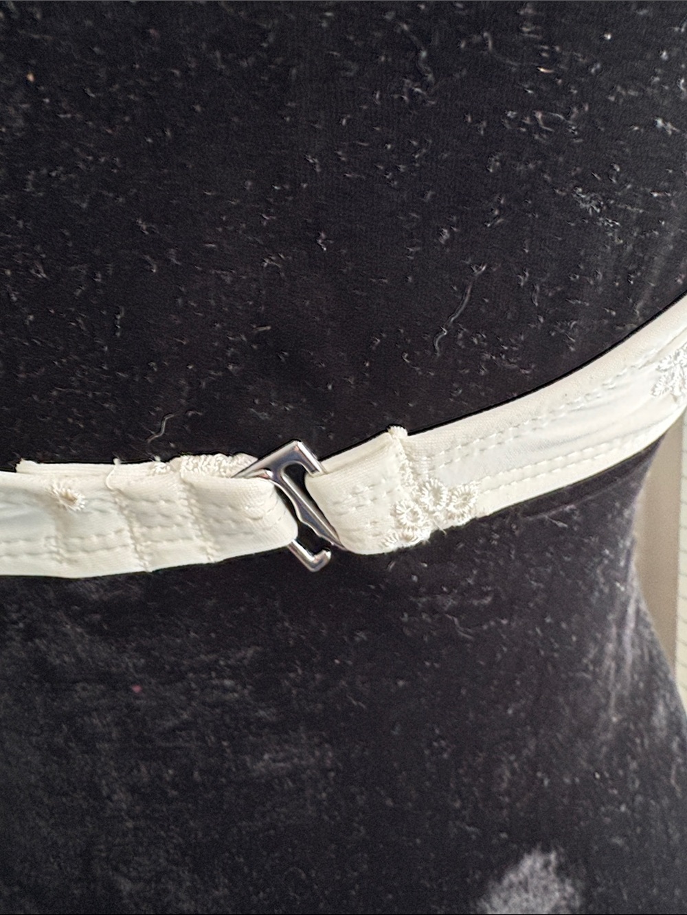 wild fable White Eyelet Puff-Sleeve Crop Top - Picture 7 of 7